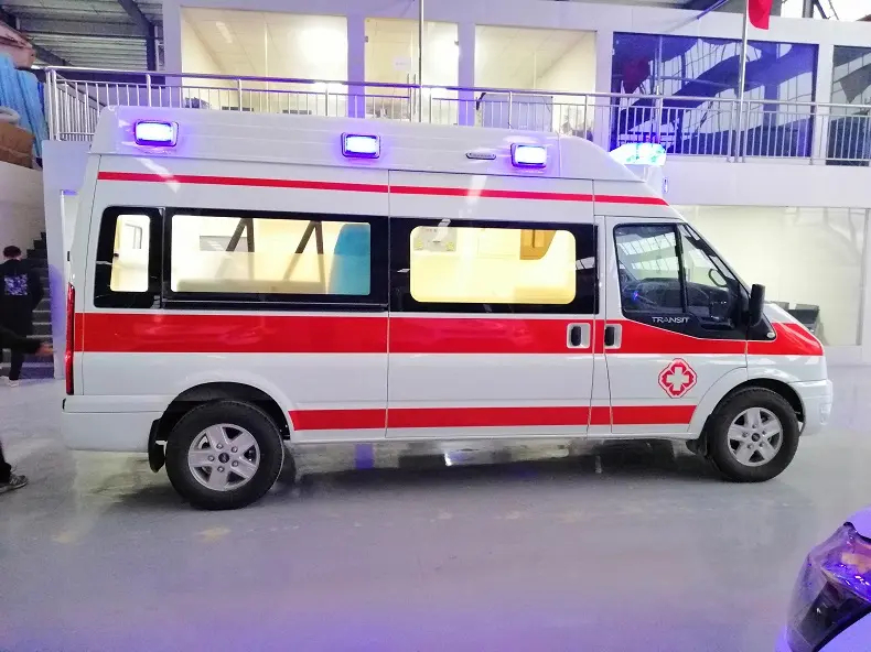 德保县跨省救护车出租